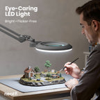 Lampe loupe LED acrylique de 7" de large avec pince – 1600 lumens, à intensité variable pour travaux de précision, argent